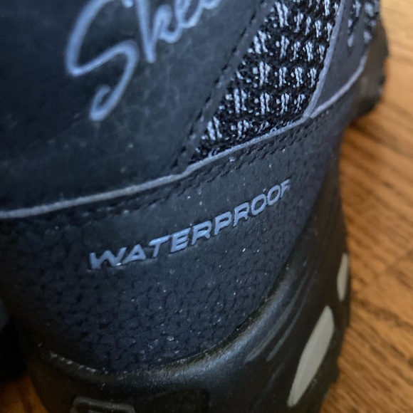 Skechers | D’Lites - Snow Plaza Cold Weather Waterproof Boots Size 6.5 EUC - Picture 6 of 9